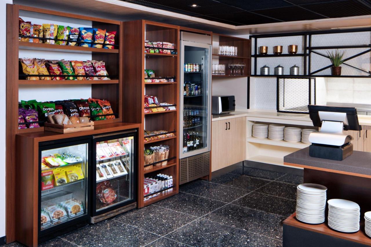 Residence Inn By Marriott Istanbul Atasehir Экстерьер фото