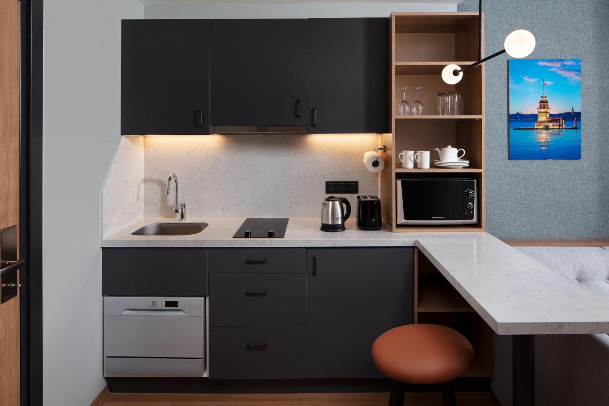 Residence Inn By Marriott Istanbul Atasehir Экстерьер фото